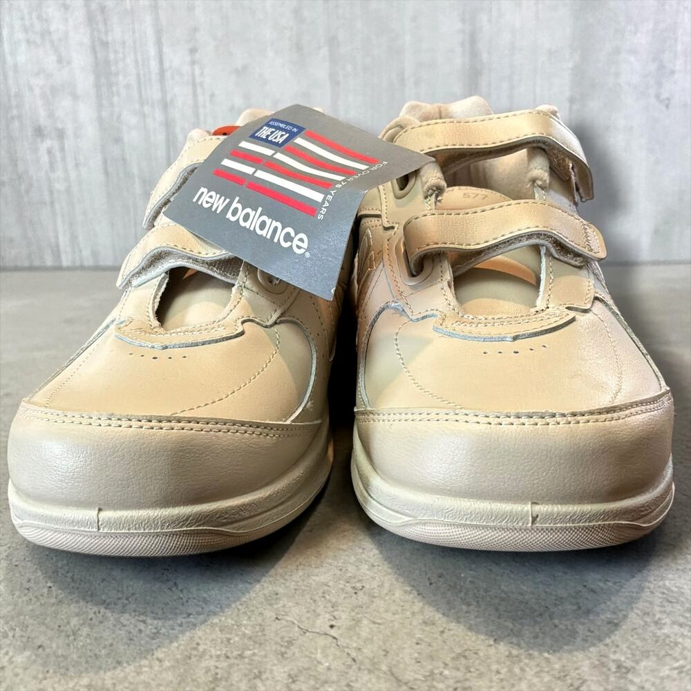 NIB Women's NEW BALANCE 9 EE (Wide) Leather Hook/Loop Diabetic Walking Shoes
